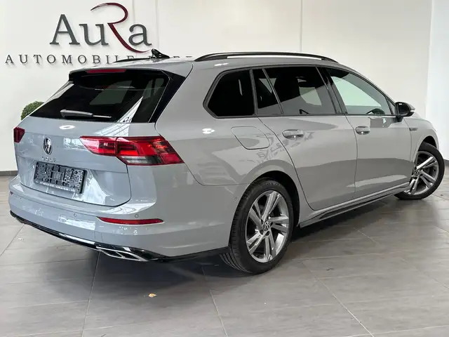 Volkswagen Golf view 4