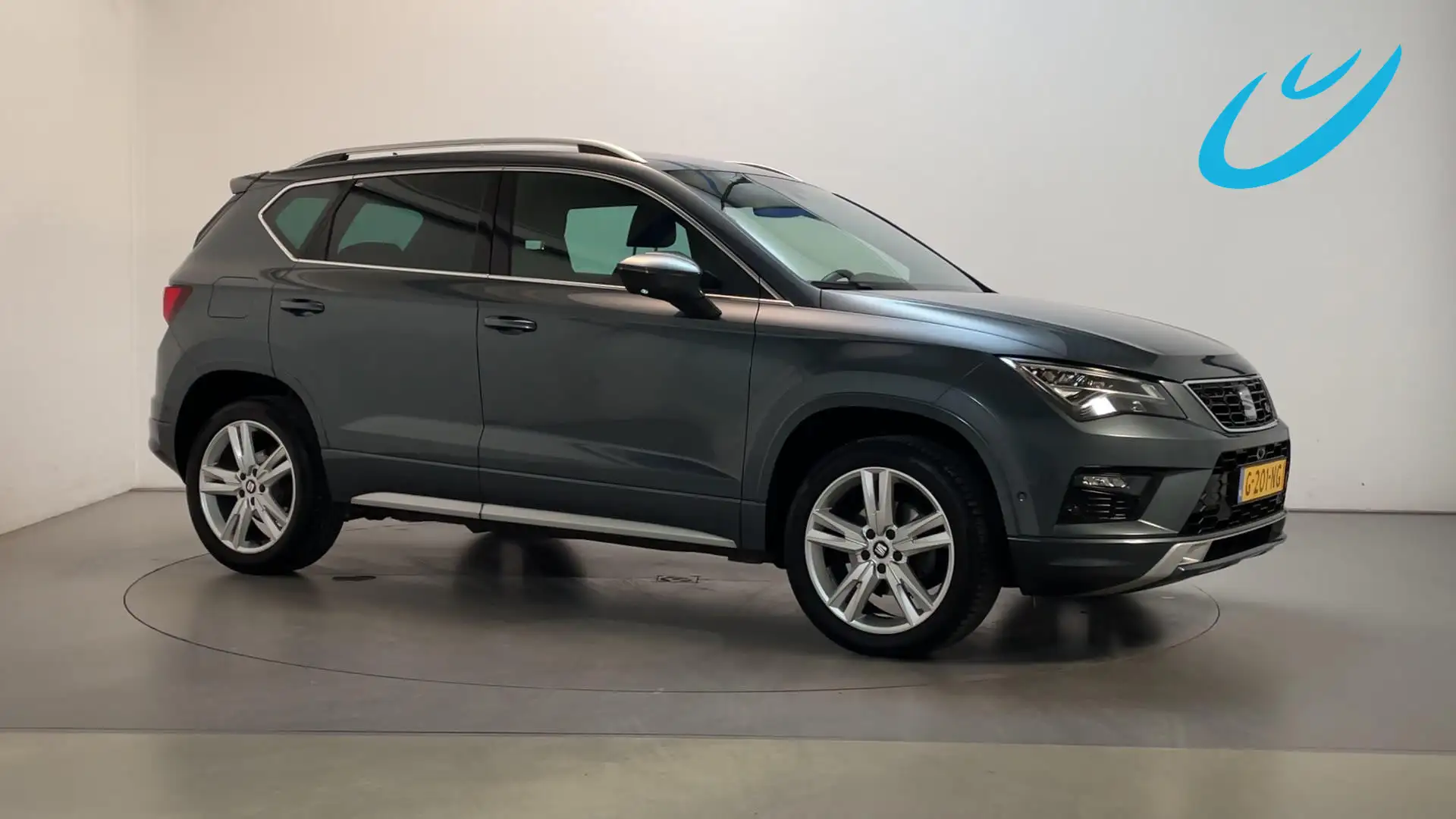 SEAT Ateca 1.5 TSI 150pk DSG FR Business Intense Virtual Cock Grijs - 1