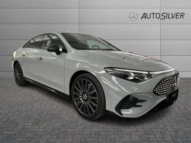 Mercedes-Benz CLA 220 4Matic AMG Line Premium