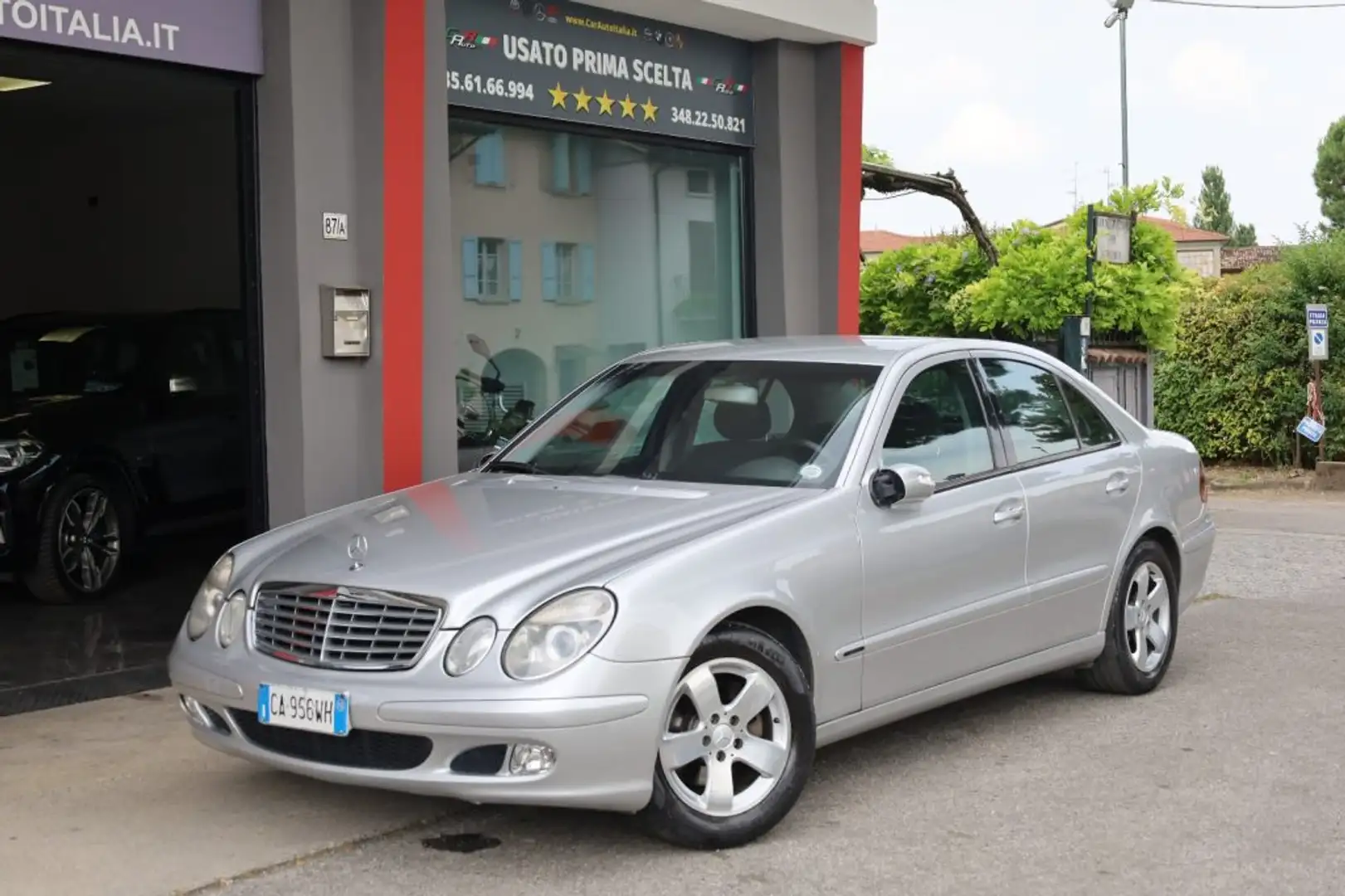 Mercedes-Benz E 220 CDI Berlina Cruise Climatronic 16" Tagliandata Plateado - 1