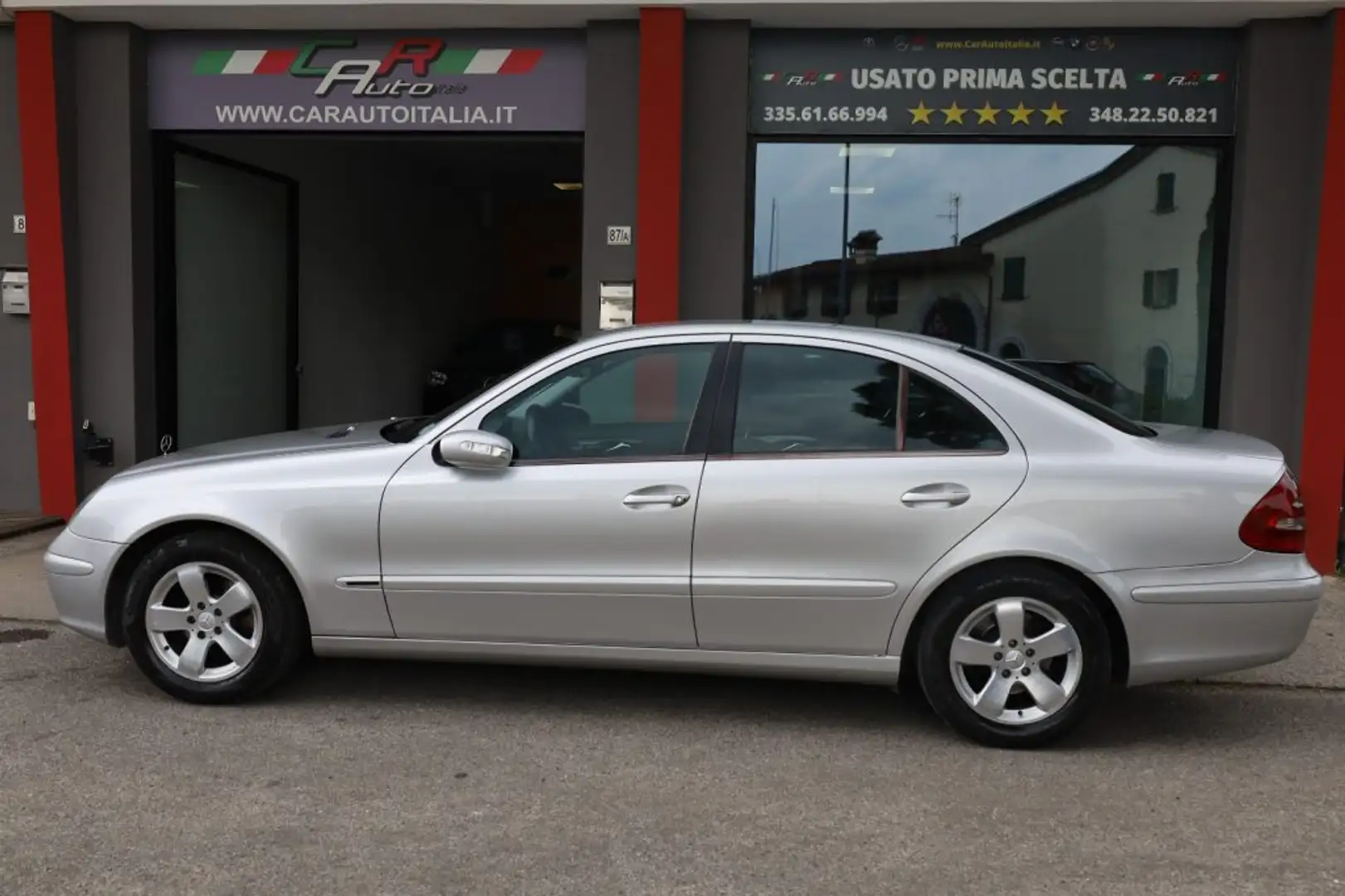 Mercedes-Benz E 220 CDI Berlina Cruise Climatronic 16" Tagliandata Plateado - 2