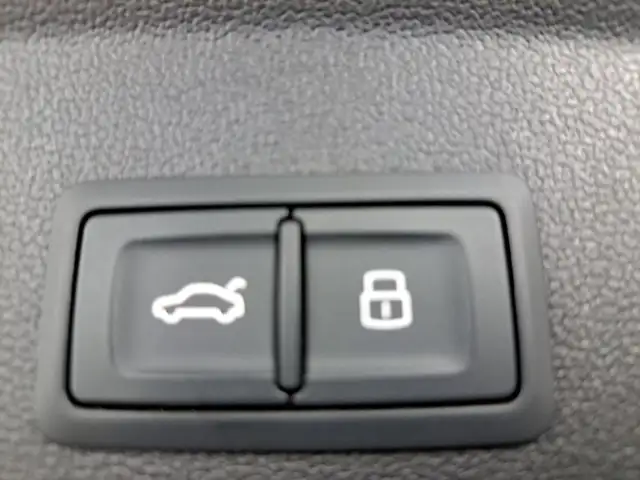 Audi S3 view 8