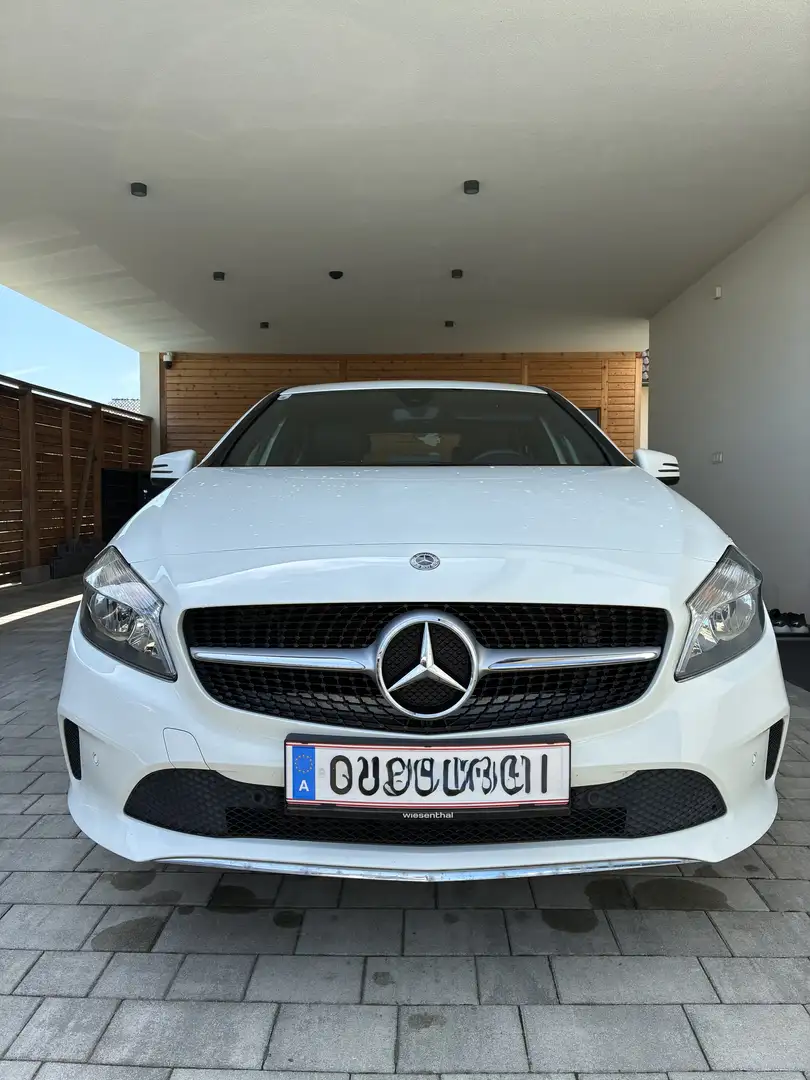 Mercedes-Benz A 160 d Aut. - 2