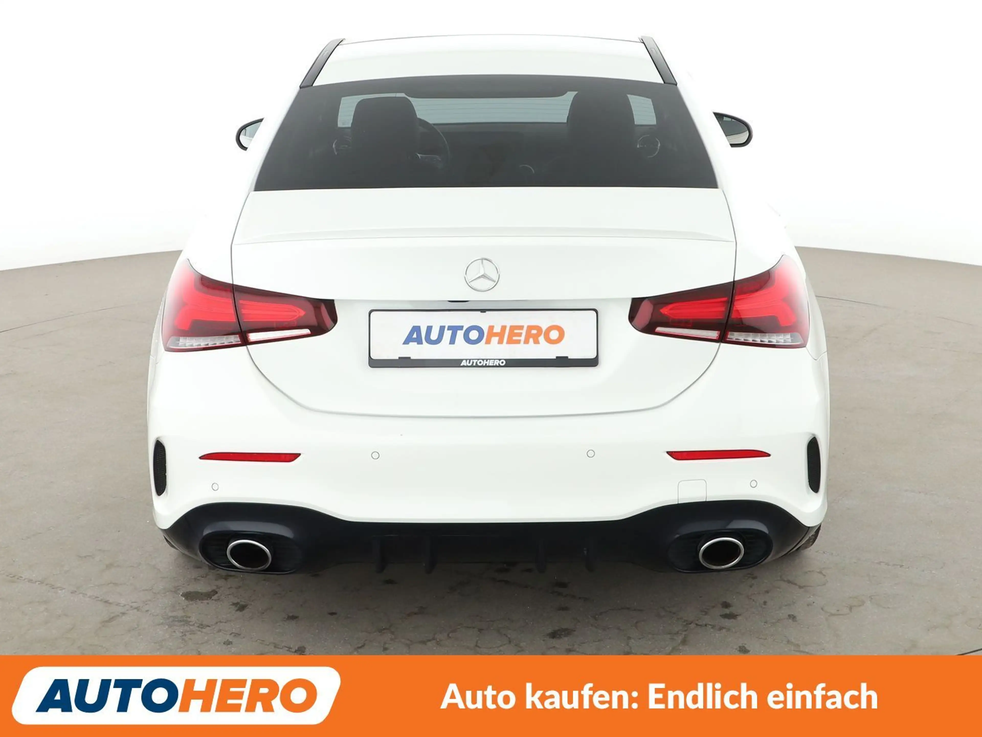Mercedes-Benz A 35 AMG A 35 AMG 4Matic Aut.*NAV*LED*TEMP*CAM*PDC*SHZ* — photo 5