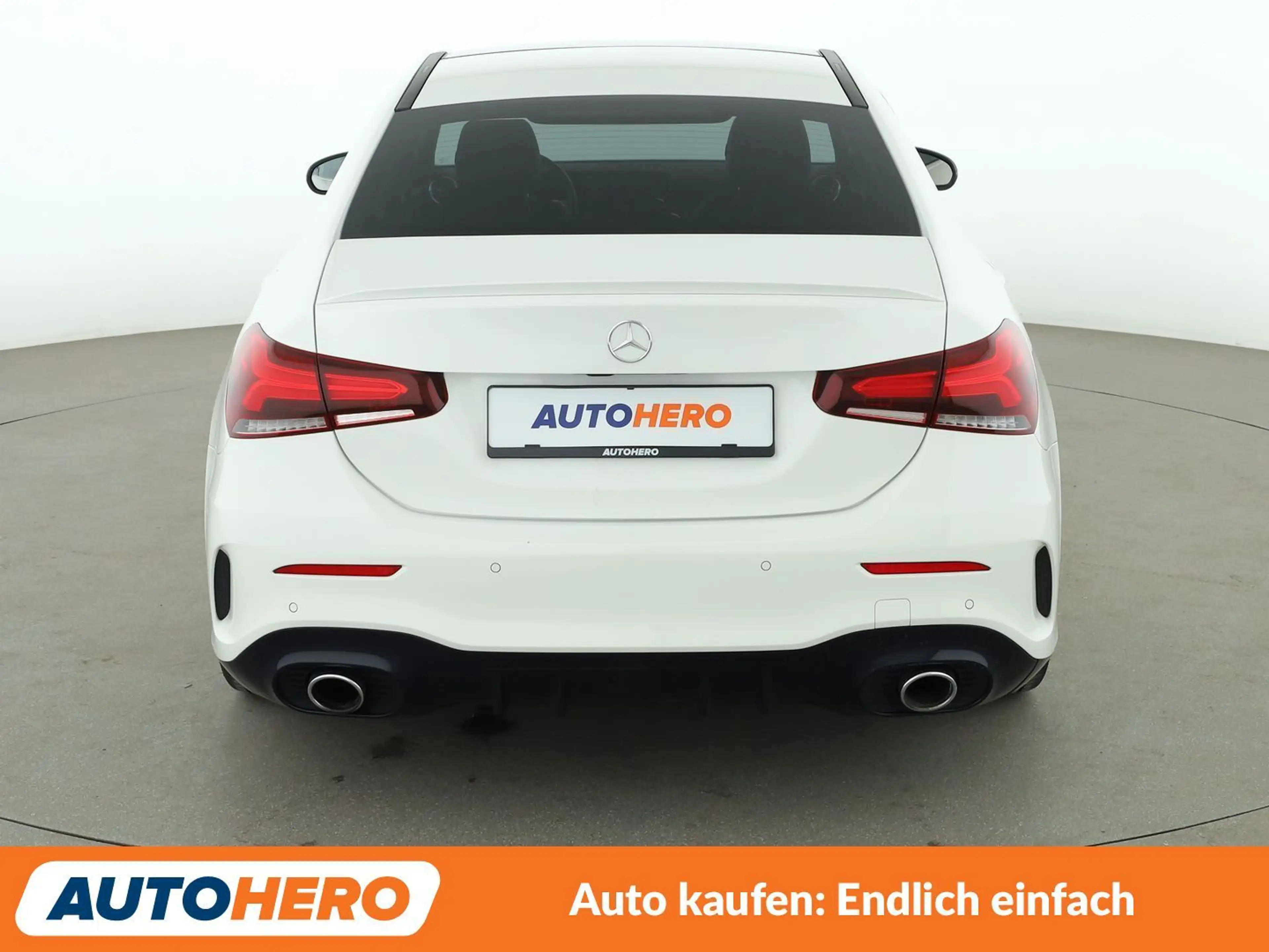 Mercedes-Benz A 35 AMG A 35 AMG 4Matic Aut.*NAV*LED*TEMP*CAM*PDC*SHZ* — photo 5
