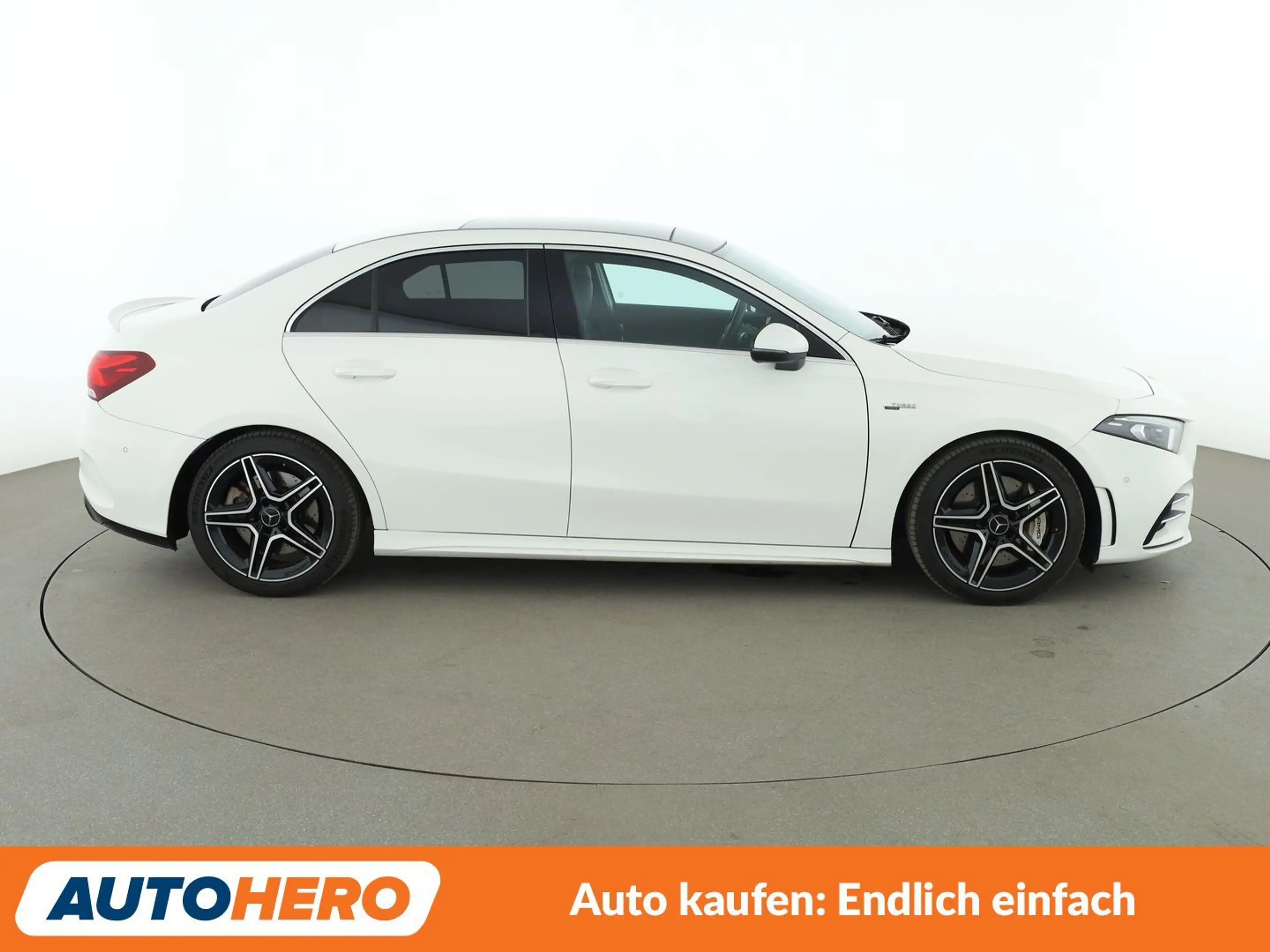 Mercedes-Benz A 35 AMG A 35 AMG 4Matic Aut.*NAV*LED*TEMP*CAM*PDC*SHZ* — photo 7