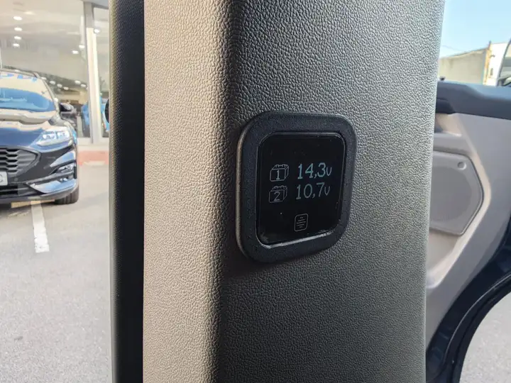 Ford Transit Custom 2026, foto 30