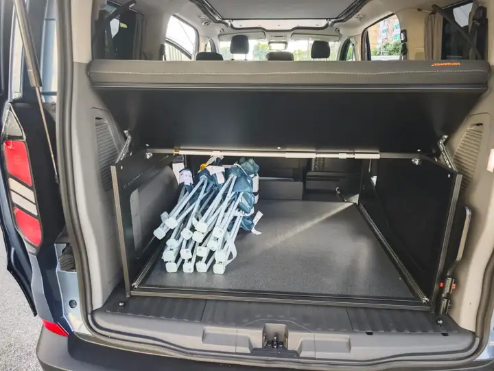 Ford Transit Custom 2026, foto 35