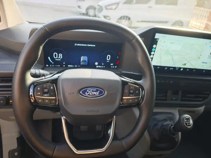 Ford Transit Custom 2026, foto 38
