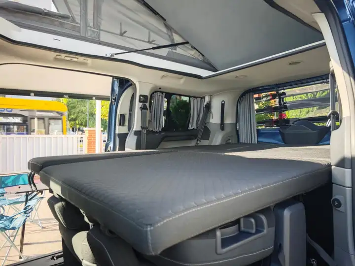 Ford Transit Custom 2026, foto 10
