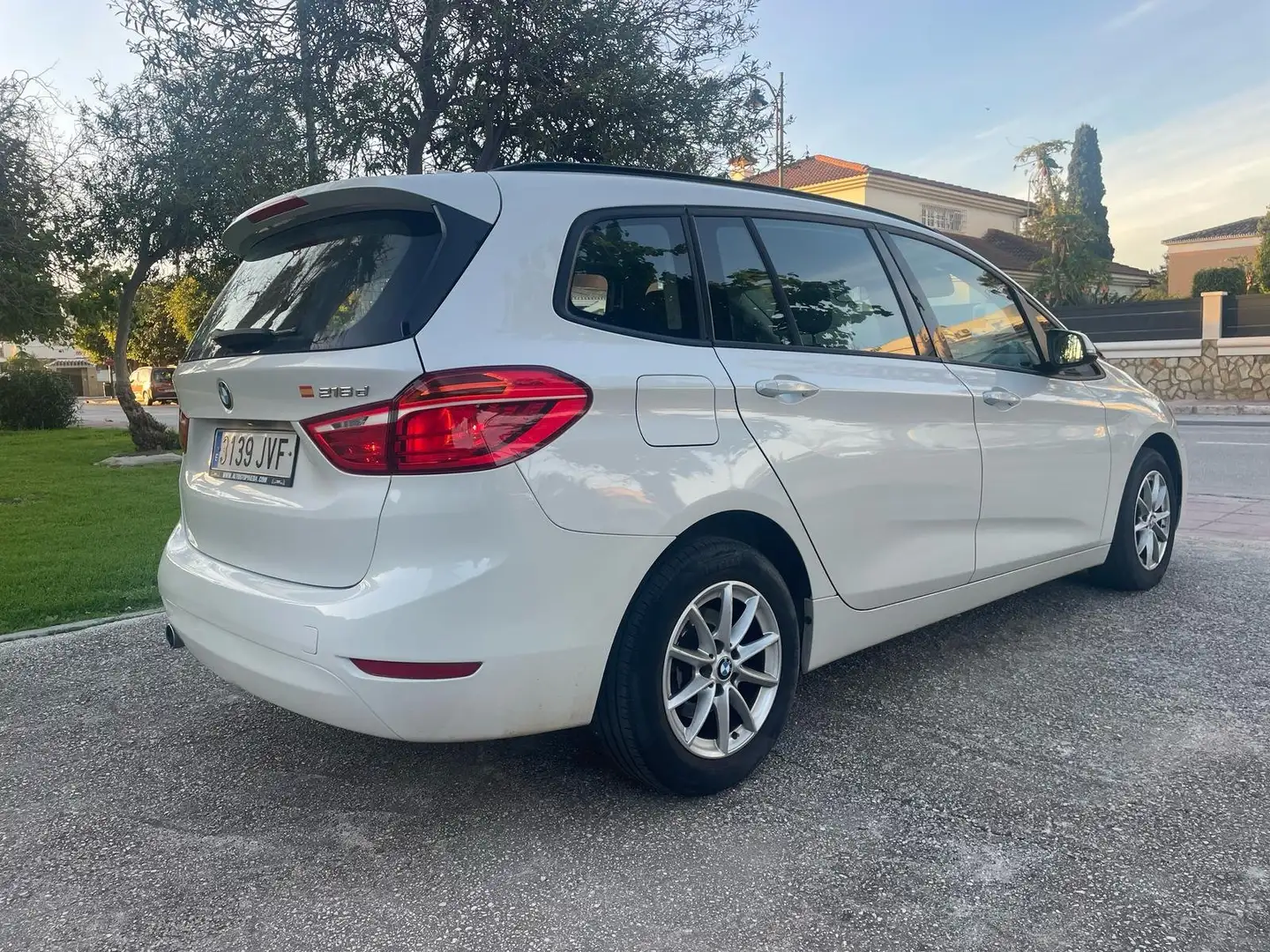 BMW 216 216d Gran Tourer Blanco - 2