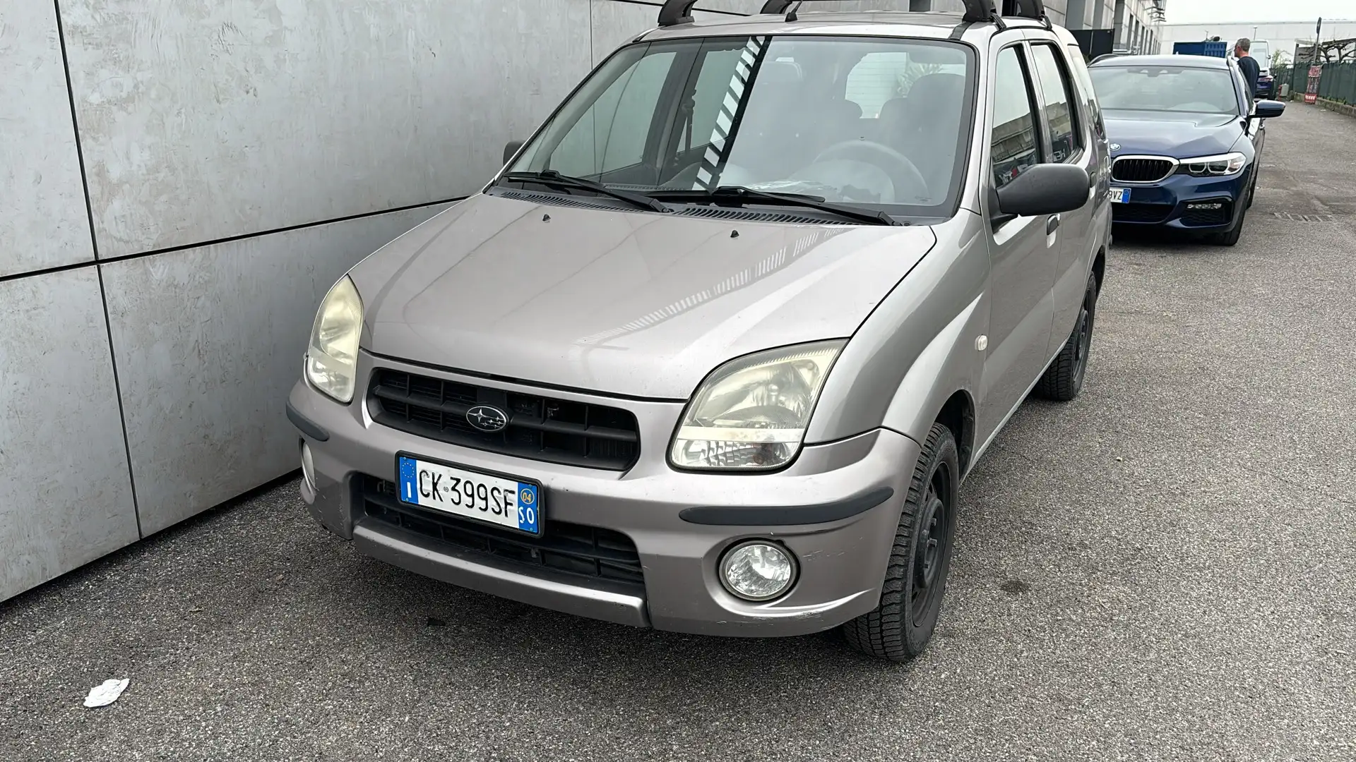 Subaru Justy 5p 1.3 G3x awd (4x4) Šedá - 1