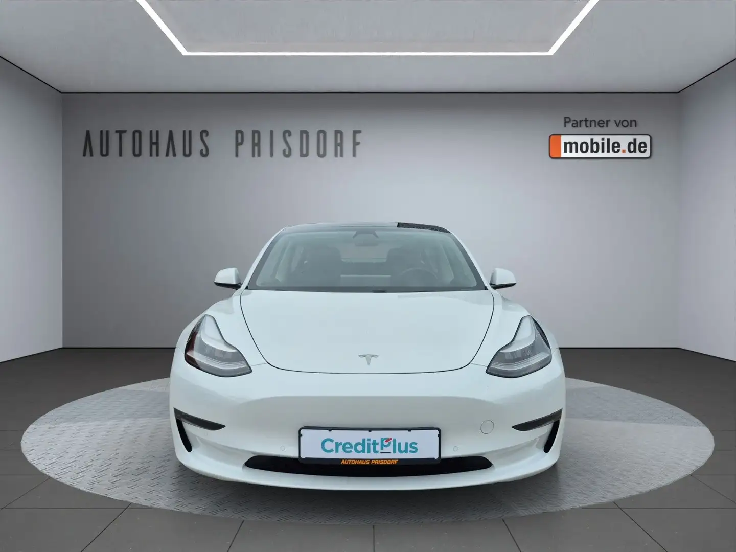 Tesla Model 3 Long Range Dual AWD/Wärmepumpe/ Weiß - 2