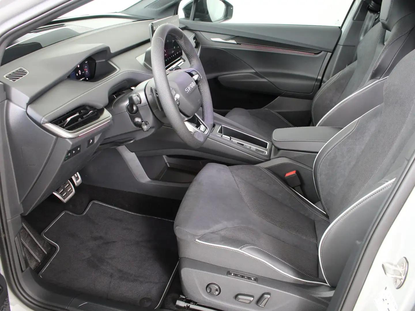 Skoda Elroq Sportline 85 Grau - 2