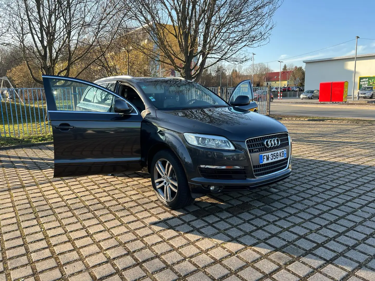 Audi Q7 3.0 TDI DPF quattro tiptronic Schwarz - 2