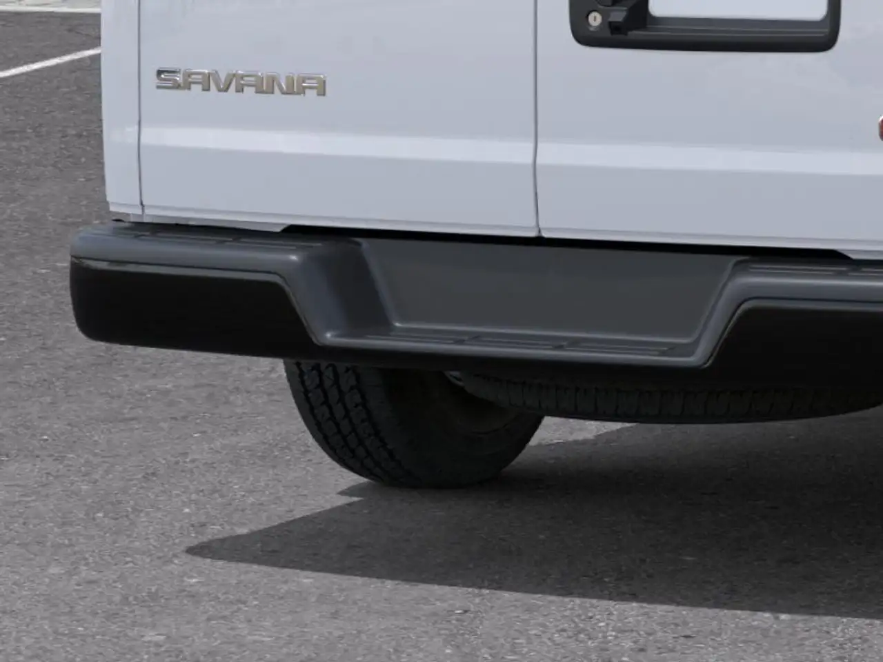 GMC Savana снимка GMC Savana
