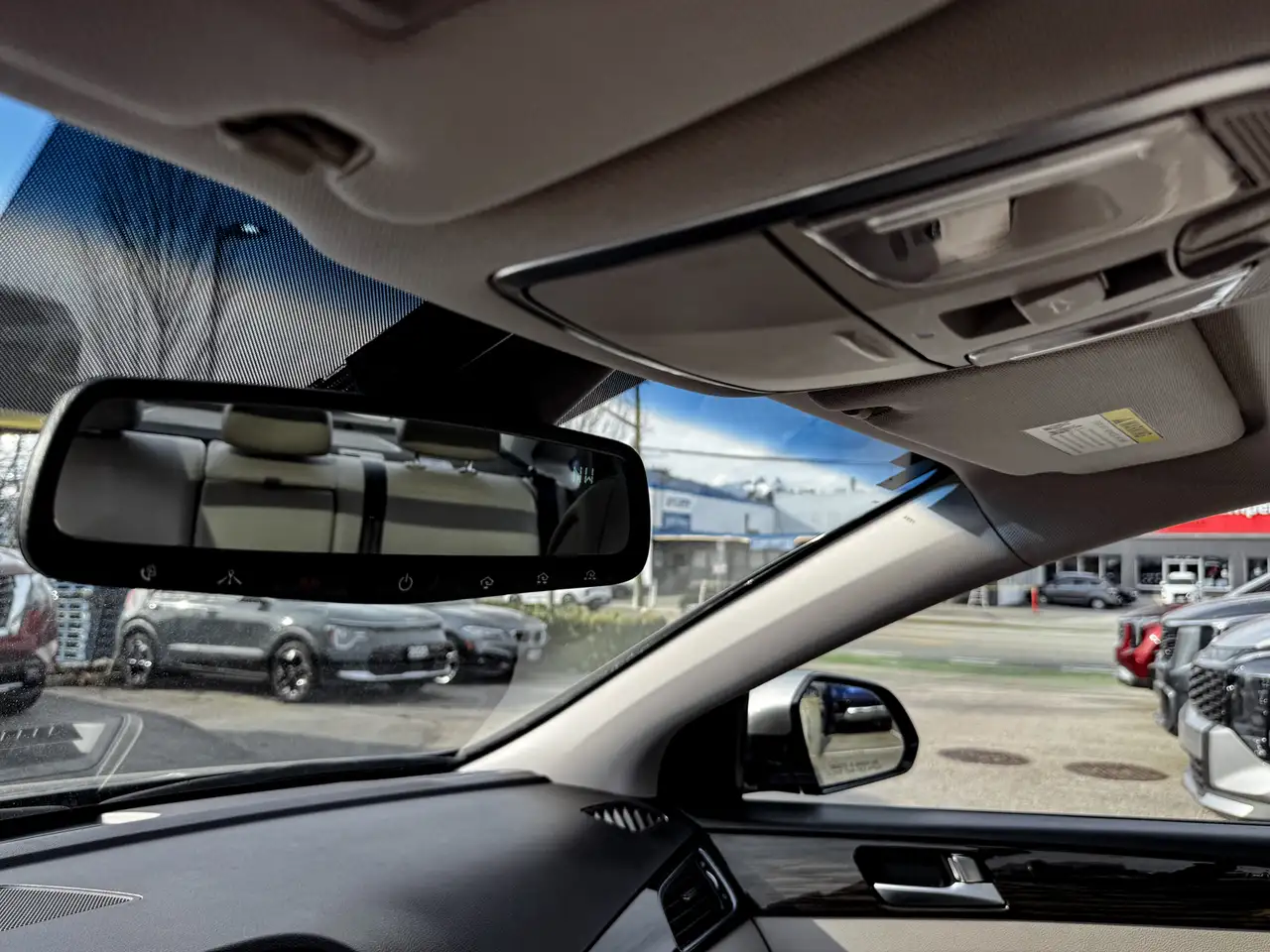 Hyundai SONATA снимка Hyundai SONATA