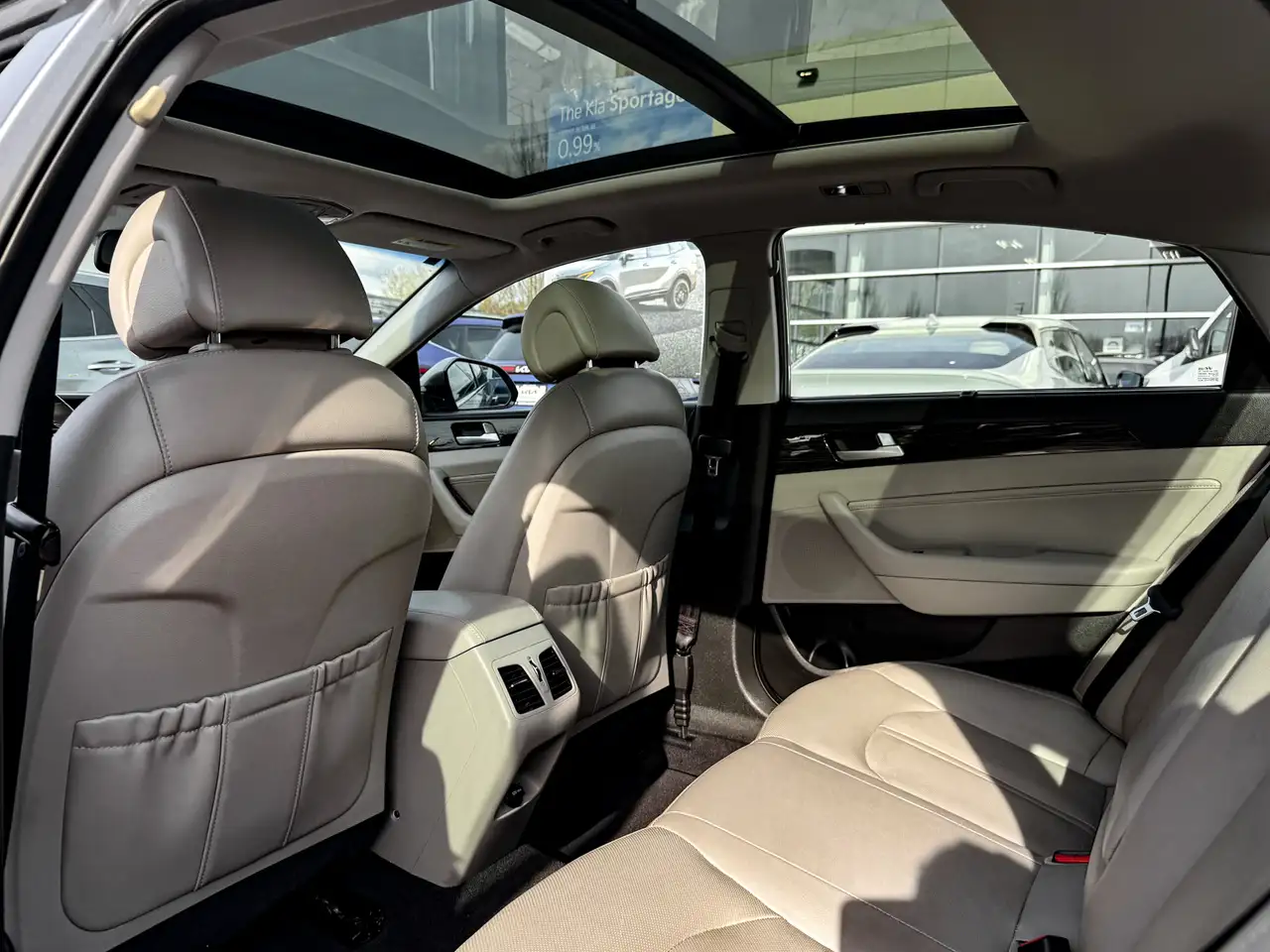Hyundai SONATA снимка Hyundai SONATA