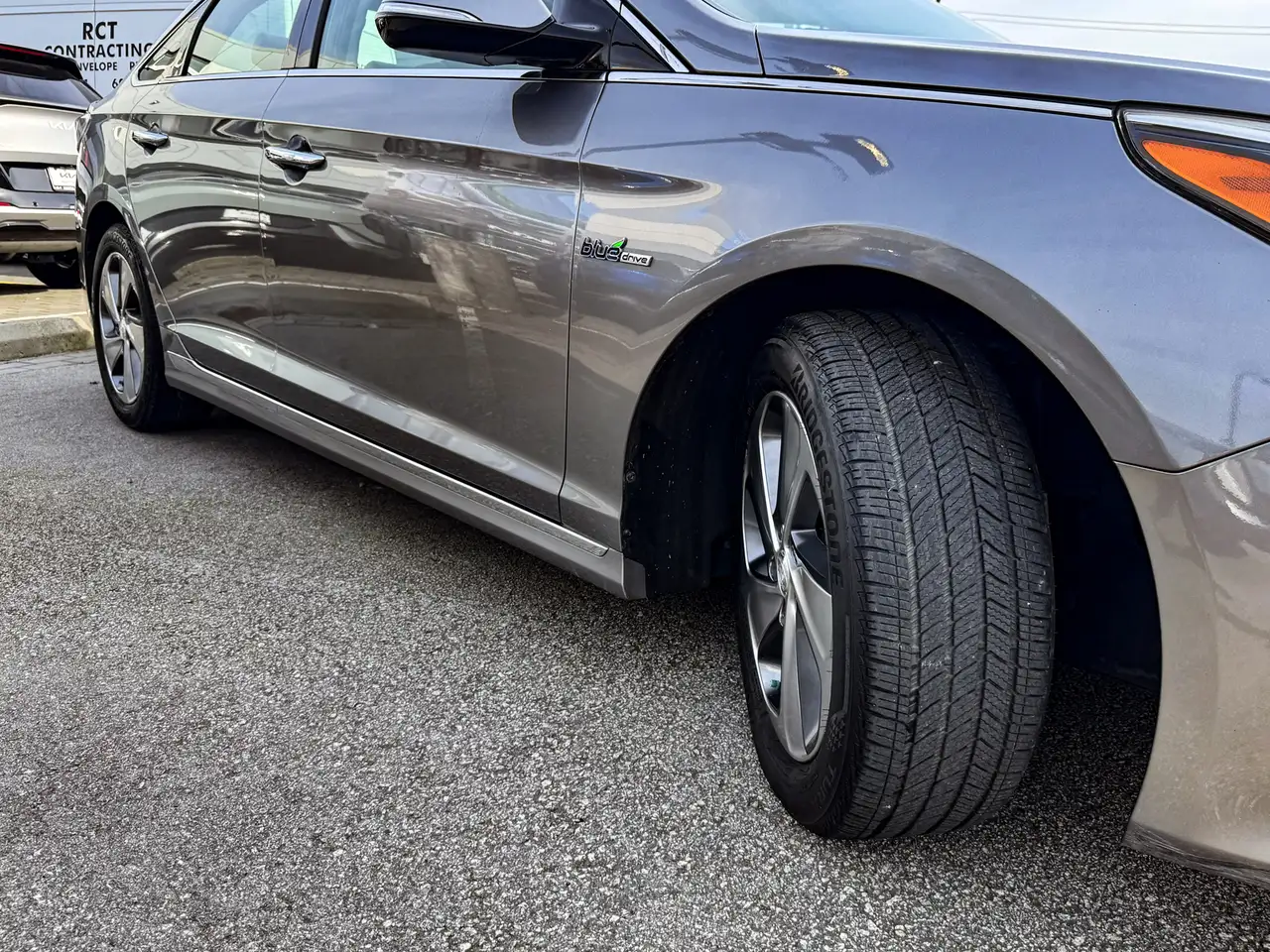 Hyundai SONATA снимка Hyundai SONATA