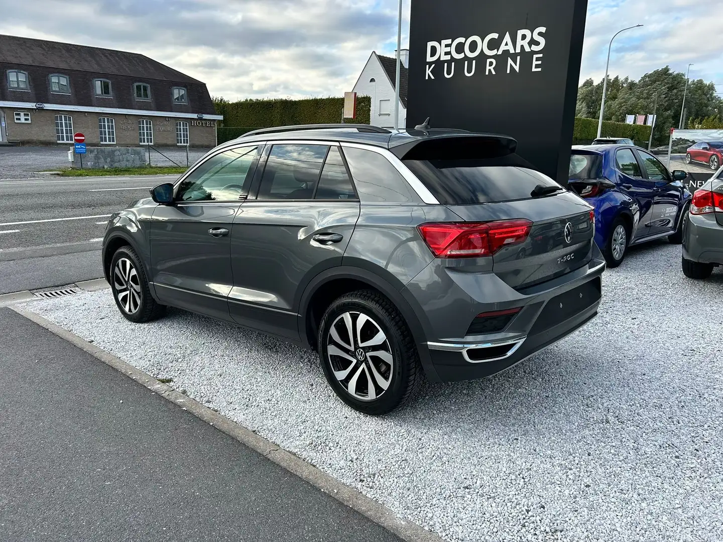 Volkswagen T-Roc T-Roc 2.0 TDI ACTIVE/ Carplay/ Camera/ Navi/ DAB Gris - 2
