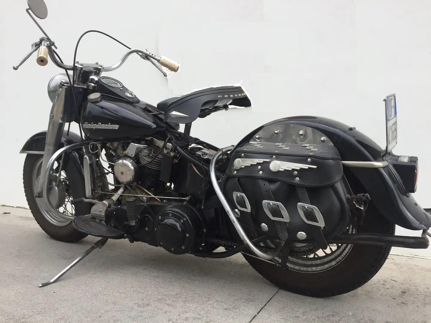 Harley-Davidson Panhead Hydra Glide crna - 2