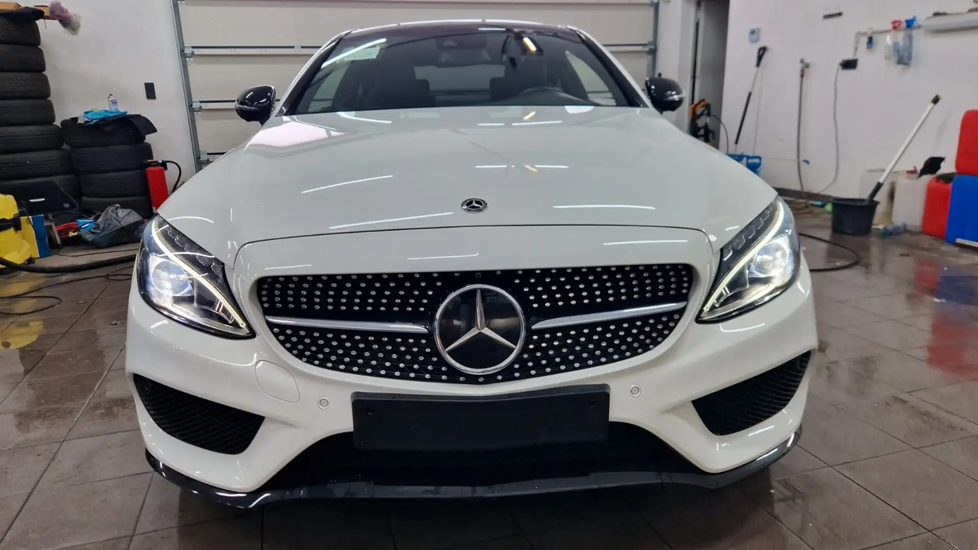 Mercedes-Benz C 300 Coupe C 300 AMG Pano LED 360* Distronic Navi Weiß - 2