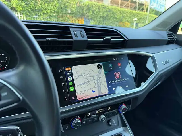 Audi Q3 view 19