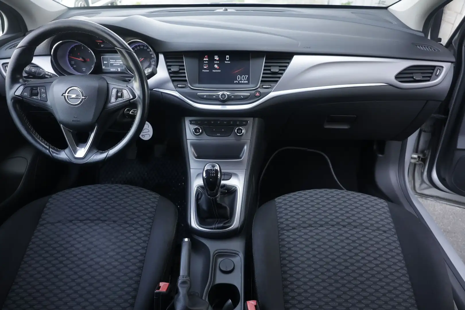 Opel Astra Opel Astra 1.6 CDTi 136CV Start&Stop Sports Toure Argento - 2