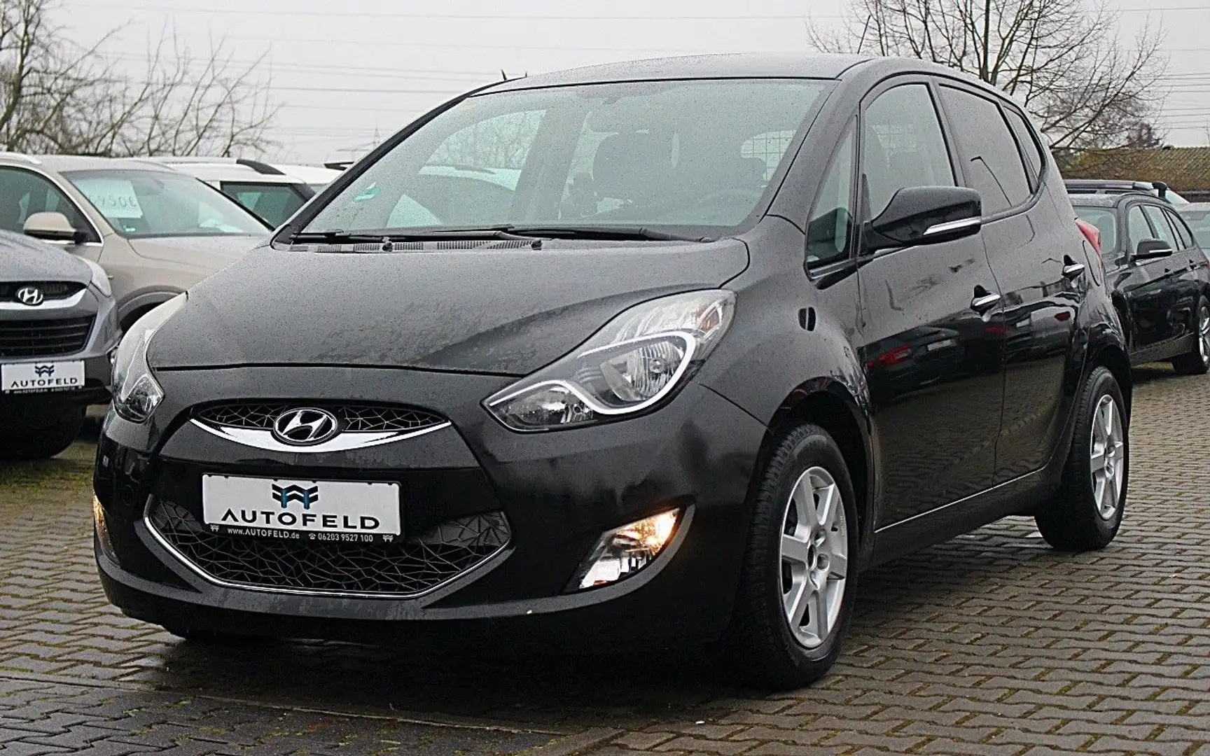 Hyundai iX20 1.4/VOLL SHEFT/LPG/SHZ/PDC/LEDER/BT/ Schwarz - 1