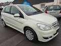 Mercedes-Benz B 180 Autotronic 1.Hand Parkassistent 79tkm AW Weiß - thumbnail 4