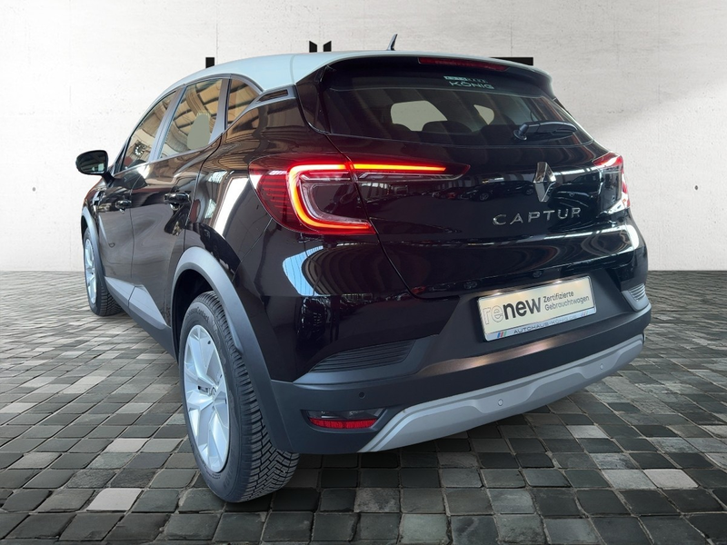 Renault Captur EVOLUTION TCe 140 EDC Kamera PDC Navi — photo 3