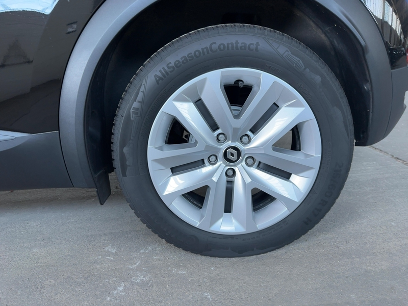 Renault Captur EVOLUTION TCe 140 EDC Kamera PDC Navi — photo 12