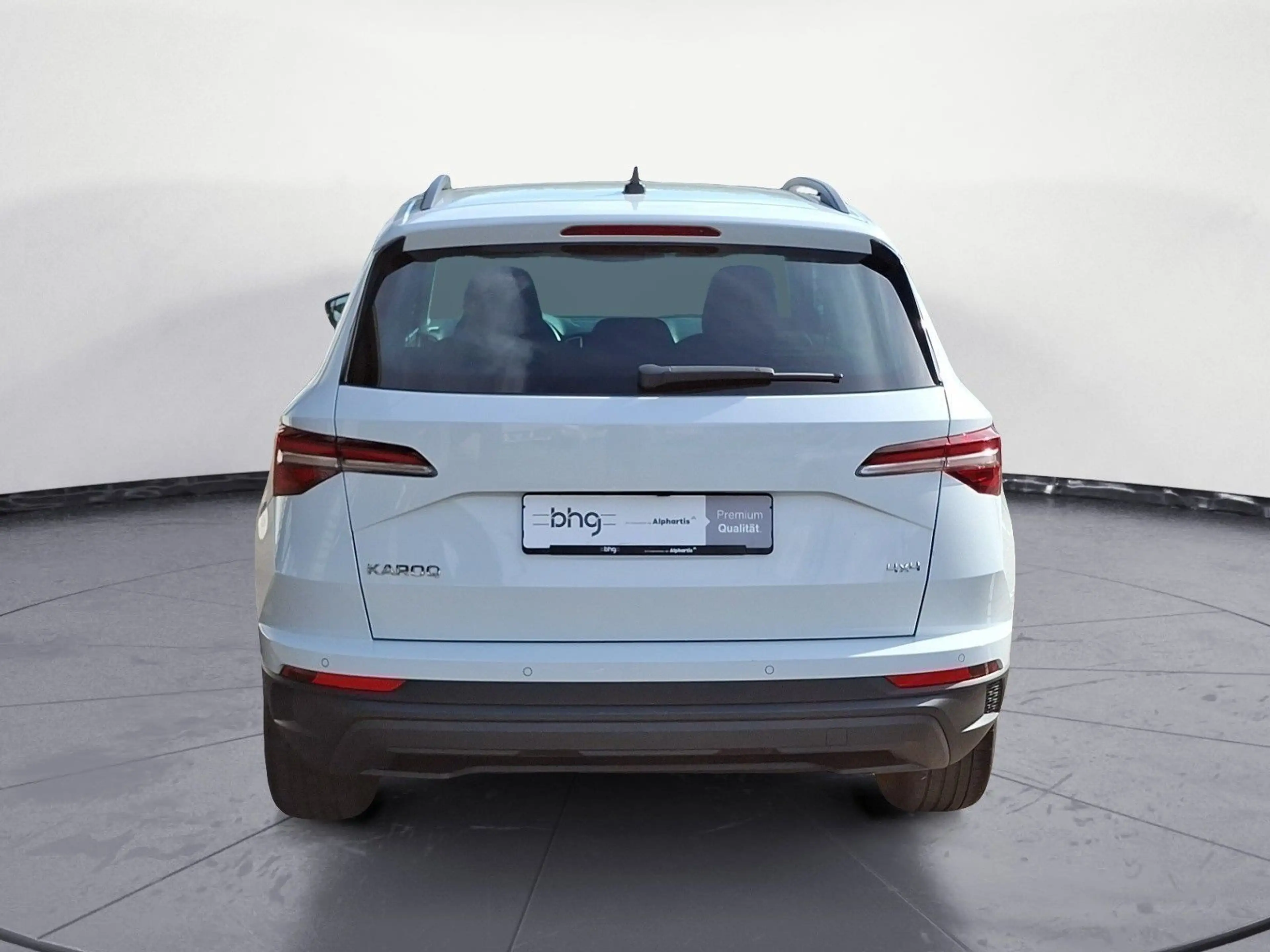 Skoda Karoq 2.0 TDI DSG Selection Tour AHK ACCTravelAs — photo 5