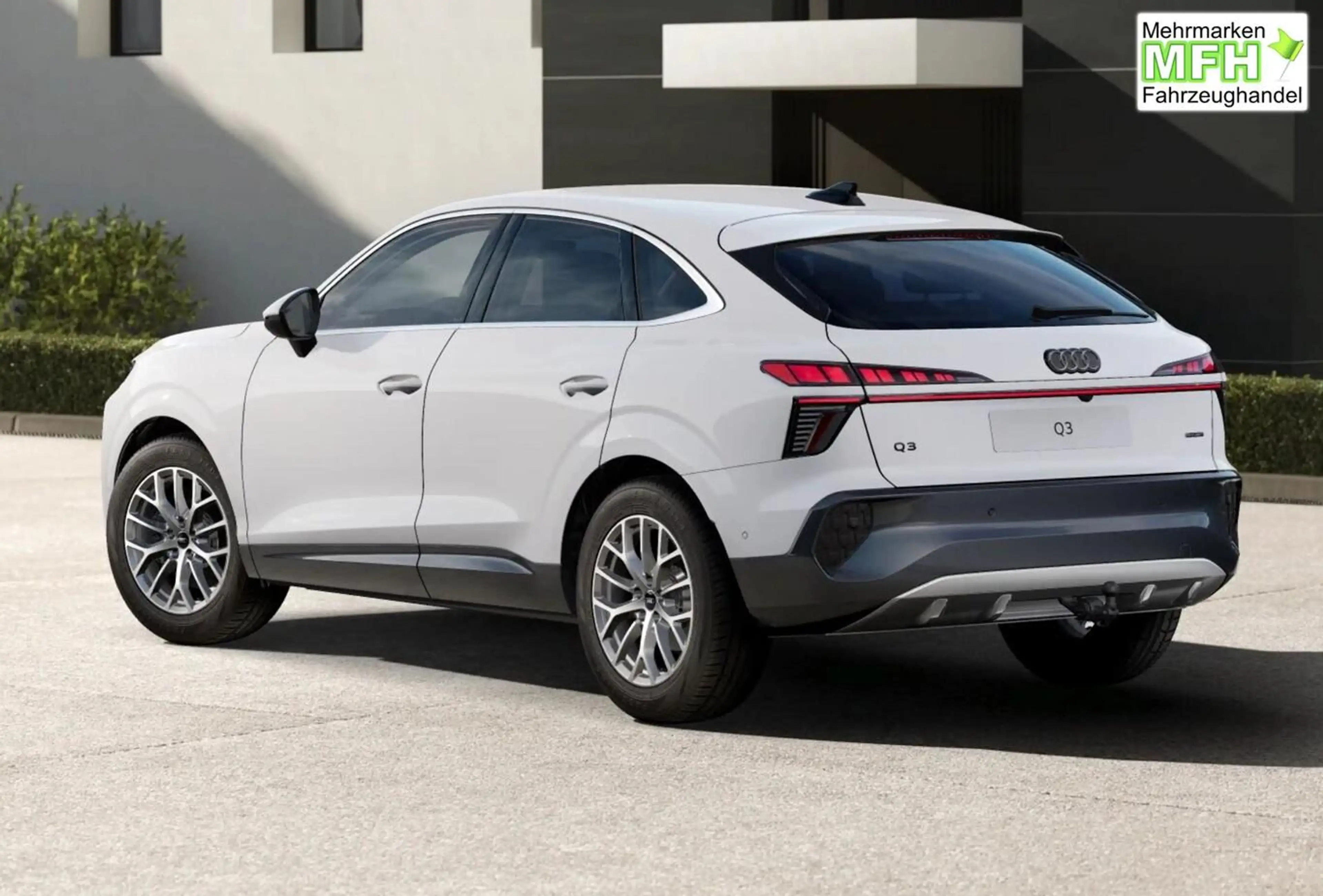Audi Q3 Sportback quattro Tech LED+ 18Z Keyl KlimaP 142... — photo 2