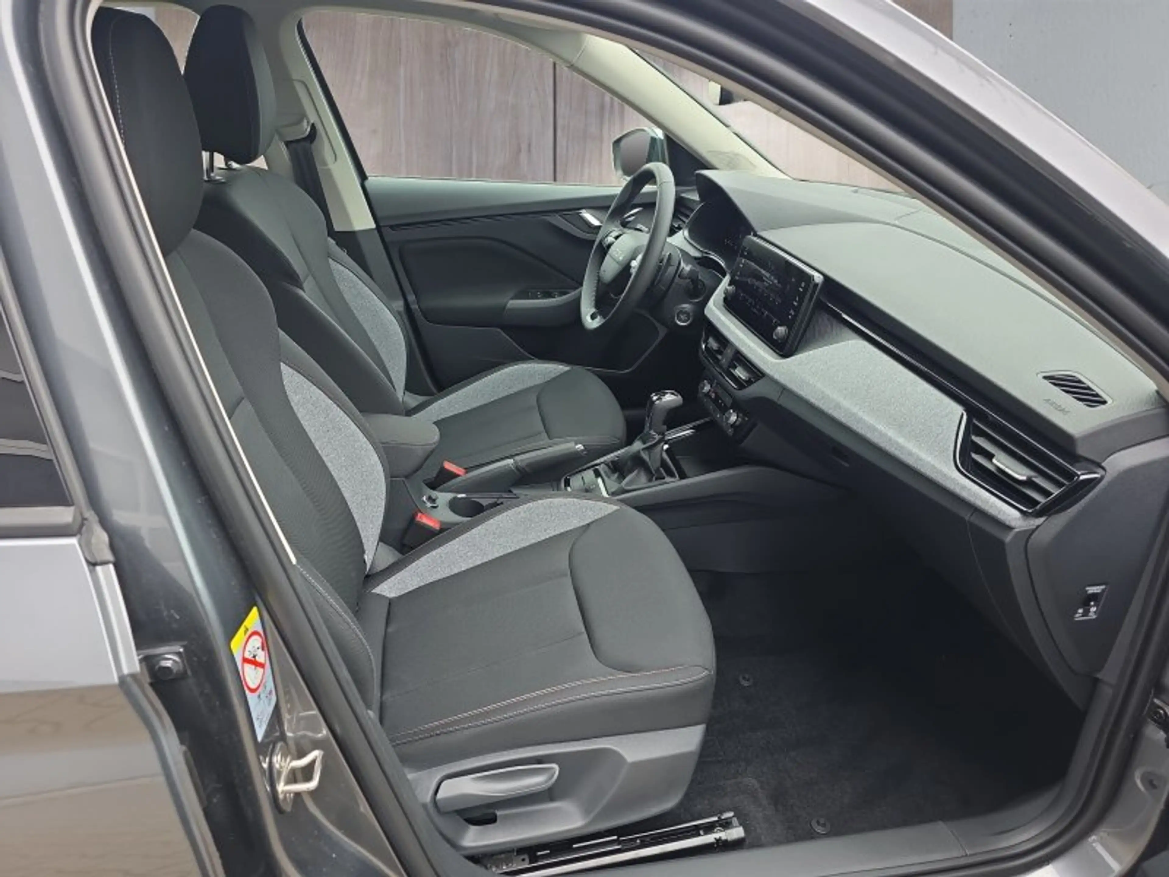 Skoda Kamiq Selection 1,5TSI DSG AHK/Kamera/LED/Kessy/Winterp. — photo 16