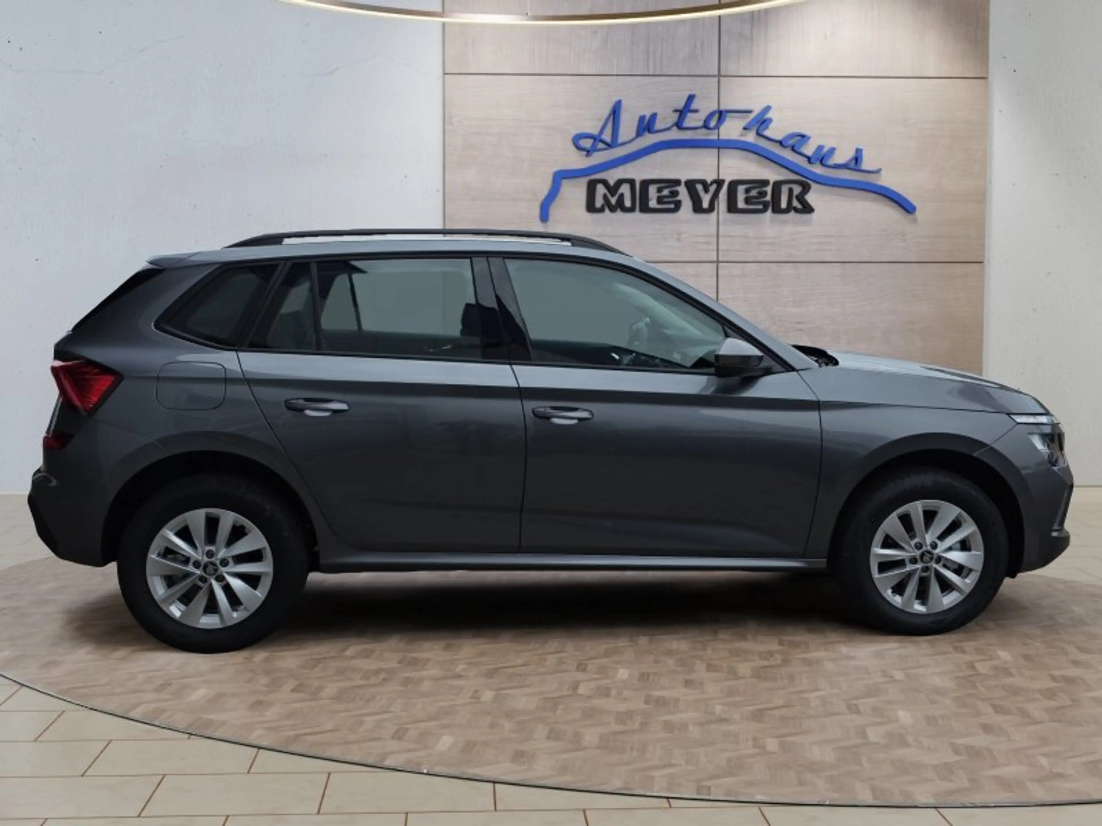 Skoda Kamiq Selection 1,5TSI DSG AHK/Kamera/LED/Kessy/Winterp. — photo 7