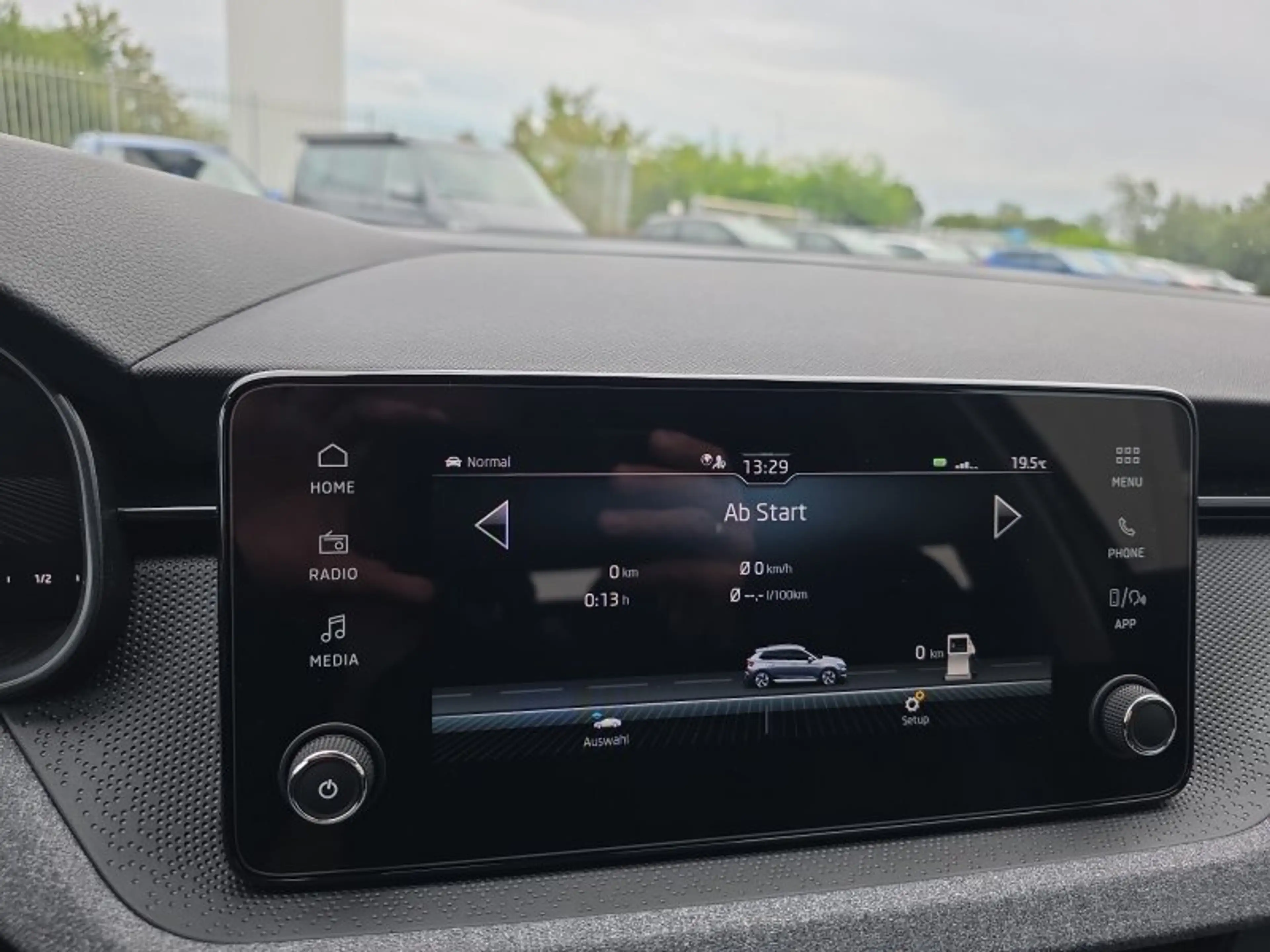 Skoda Kamiq Selection 1,5TSI DSG AHK/Kamera/LED/Kessy/Winterp. — photo 38
