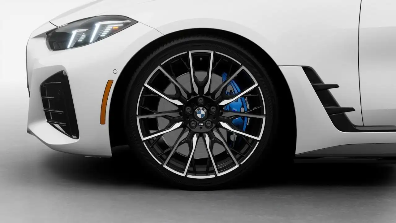 BMW i4 fotografie BMW i4