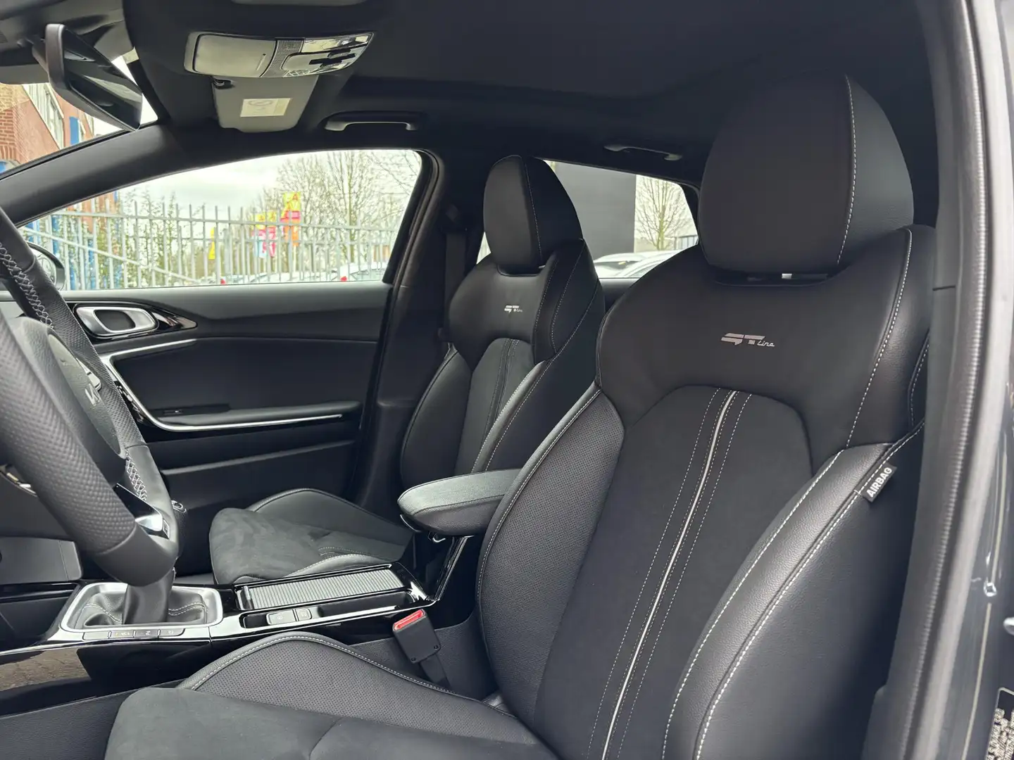 Kia ProCeed / pro_cee'd 1.5 T-GDi GT-PlusLine | €4.940,- korting | Panoram Grijs - 2