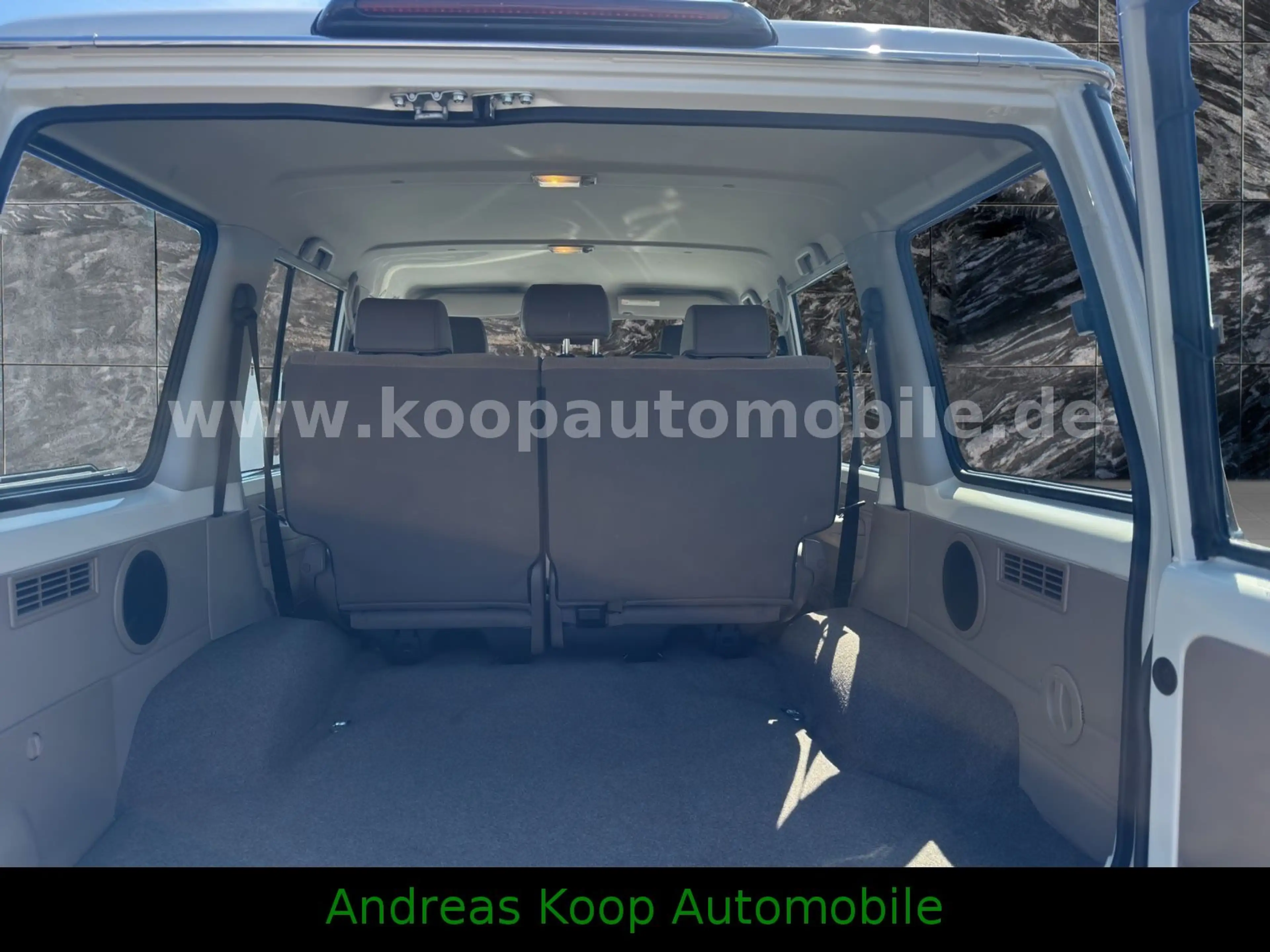 Toyota Land Cruiser GRJ 76 A/T 4,0i V6 Diff 4x4 SOFORT — photo 11