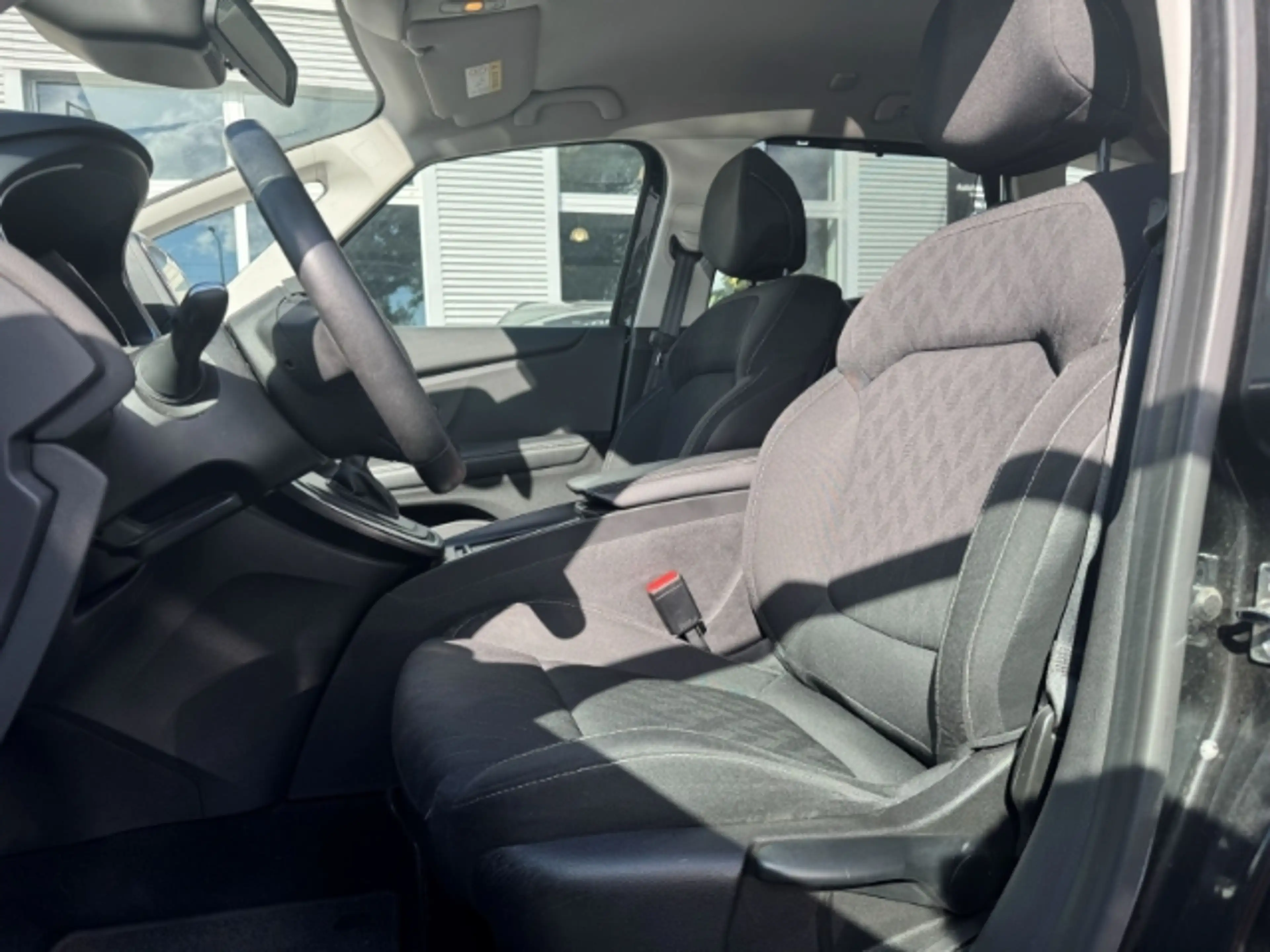 Renault Scenic IV Limited — photo 10