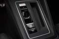Volkswagen Golf GTE 1.4 eHybrid | Carplay | ACC | Camera | Trekhaak | Zwart - thumbnail 19