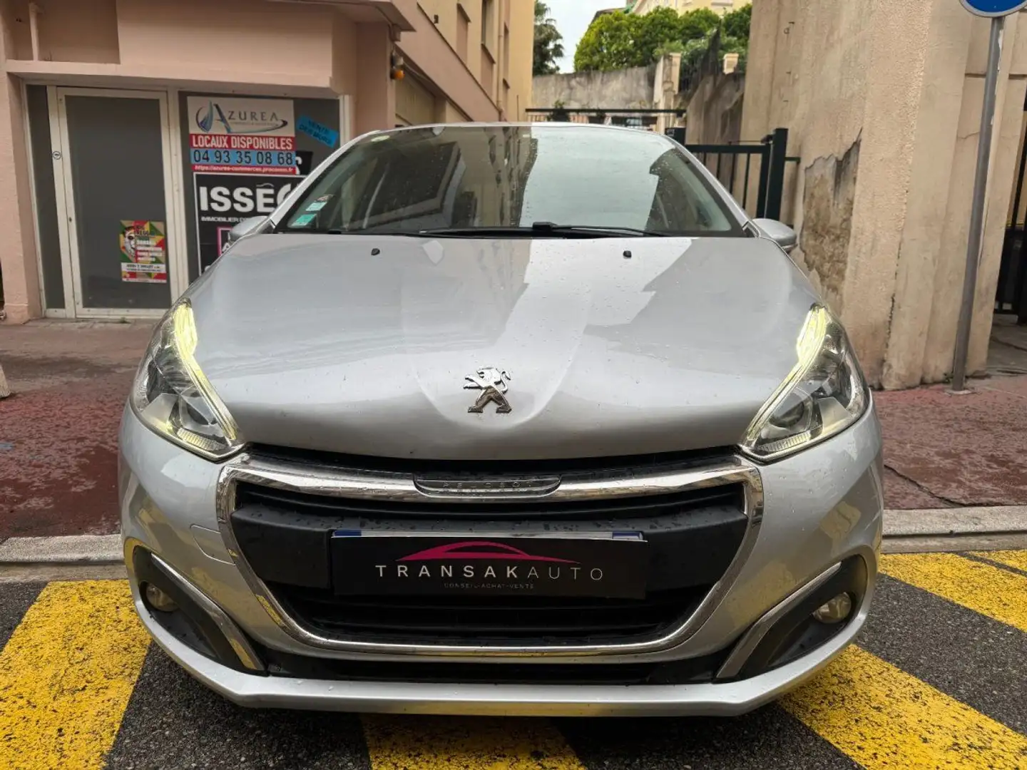 Peugeot 208 1.6l BlueHDi 75 CV BVM5 Active Gris - 2