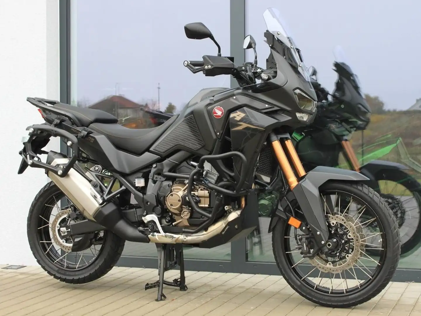 Honda CRF 1100 Africa Twin Adventure Sport DCT Negro - 1