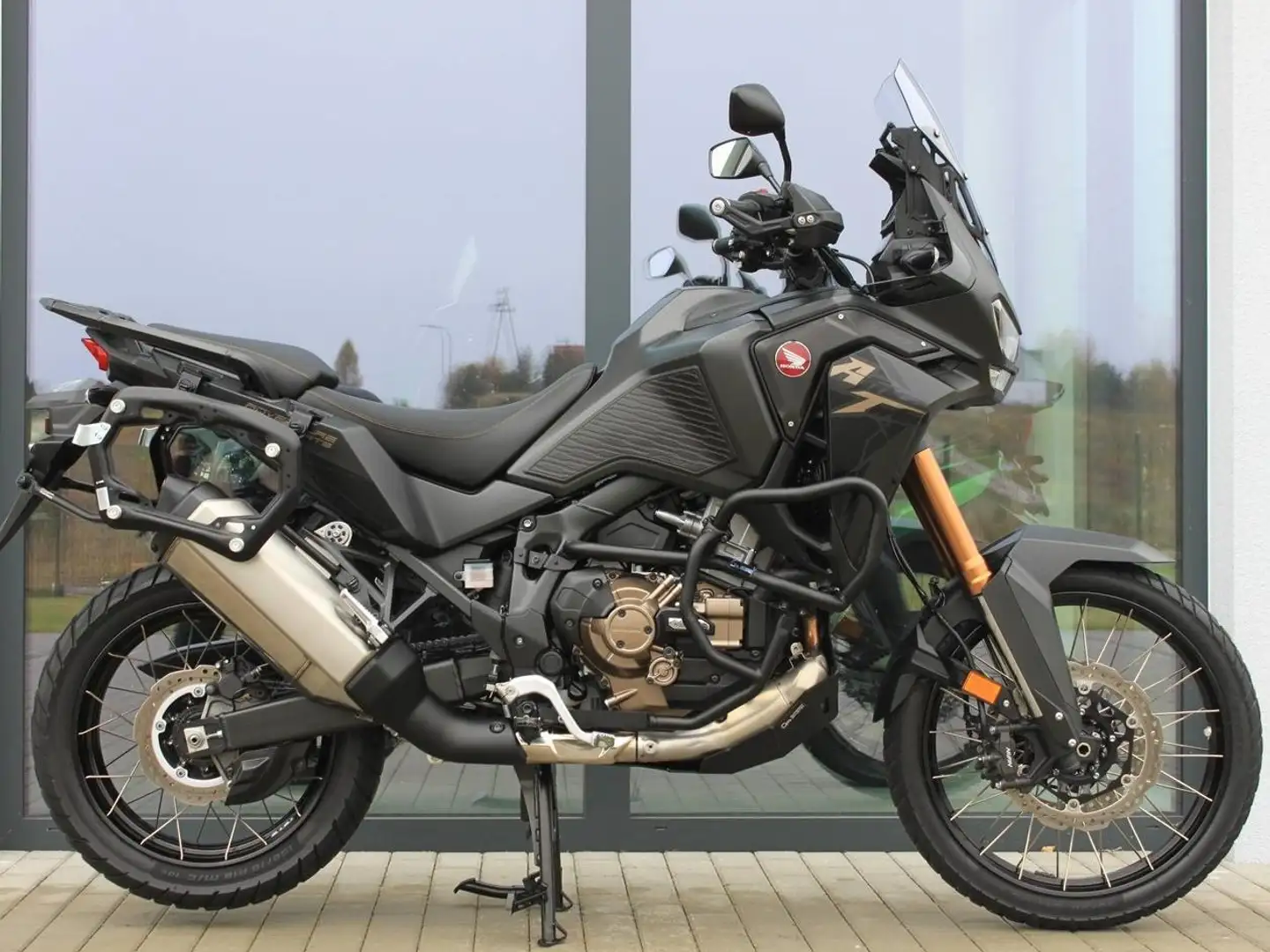 Honda CRF 1100 Africa Twin Adventure Sport DCT Negro - 2