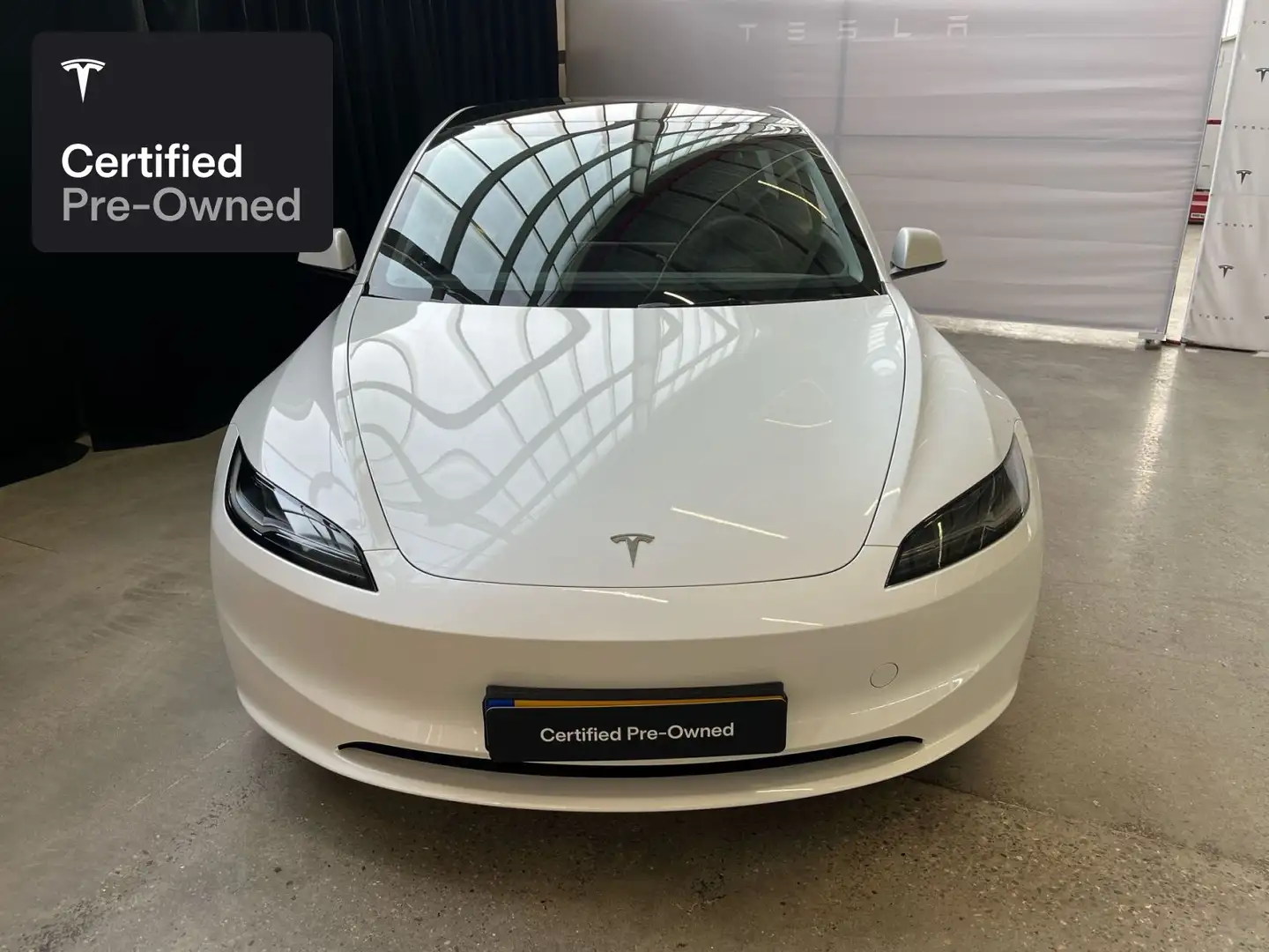 Tesla Model 3 Rear-Wheel Drive "Certified Pre-Owned" Weiß - 2