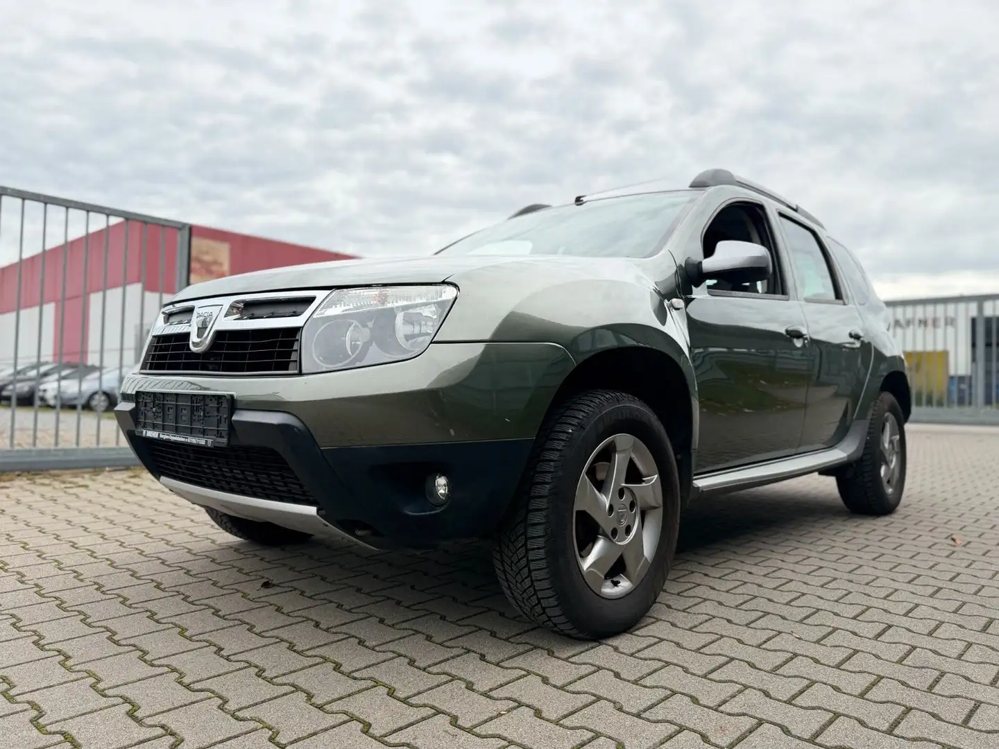 Dacia Duster I Delsey 4x4*Tüv 2027*Festpreis* Vert - 1