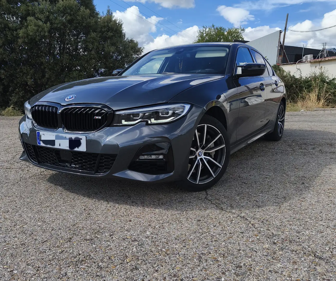 BMW 330 330dA xDrive - 1