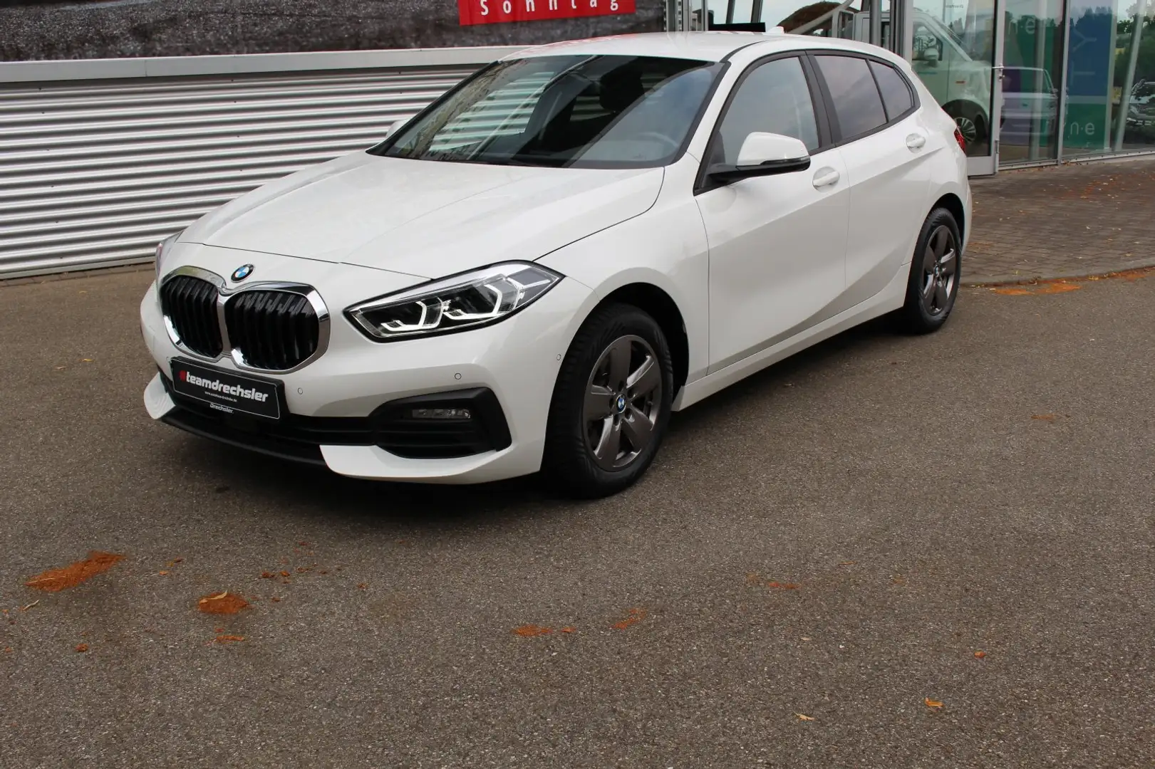 BMW 118 i  Steptronic Advantage Blanc - 1