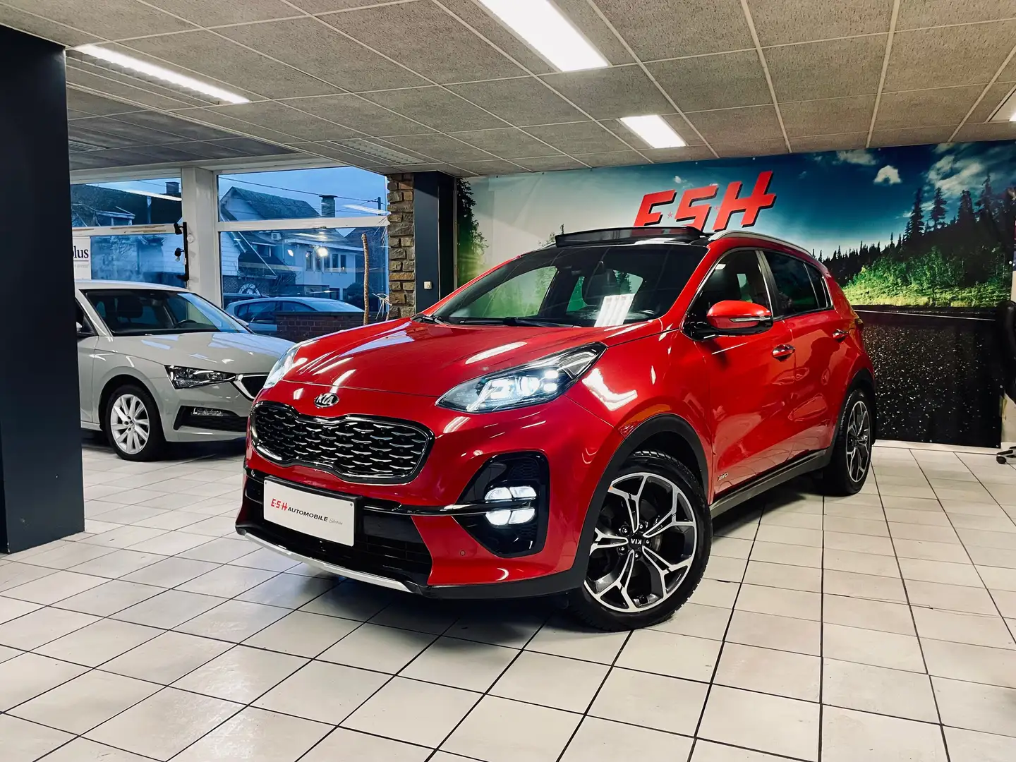 Kia Sportage RESERVEE///RESERVEE*** Rouge - 1